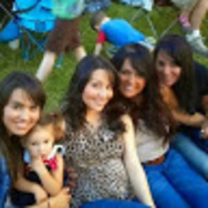 Meet your Posher, Gloria